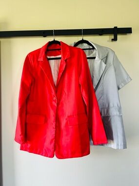 Bundle Women’s Blazer Jacket - Classic Single-Button Jacket size medium